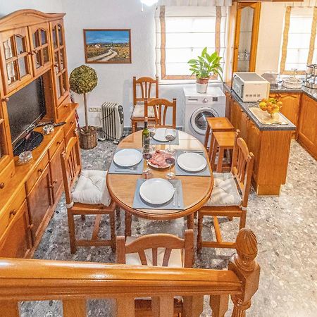 Stunning Home In Mlaga With 2 Bedrooms And Wifi Malaga Bagian luar foto
